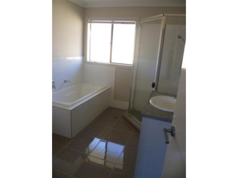 46 Grand Terrace, Waterford QLD 4133