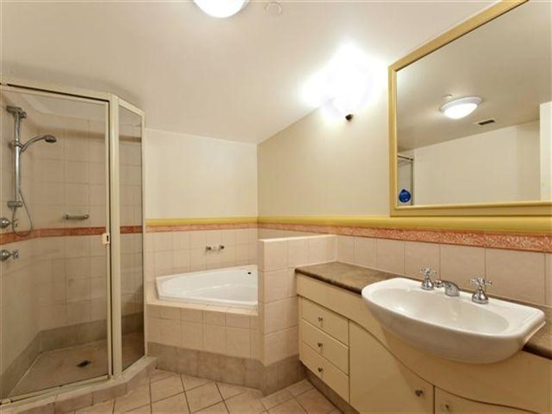 5 Palm Avenue – Crown Towers, Surfers Paradise QLD 4217