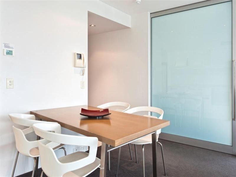 9 Hamilton Avenue – Q1, Surfers Paradise QLD 4217