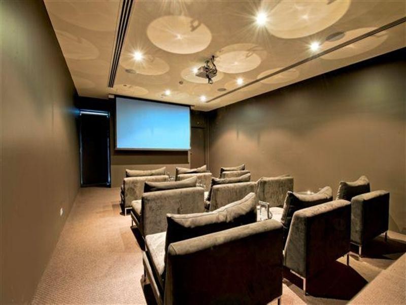 4 Wahroonga Place – Avalon Apartments, Surfers Paradise QLD 4217