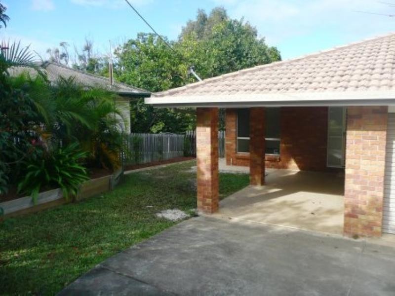 1/70 Falconer Street, Southport QLD 4215