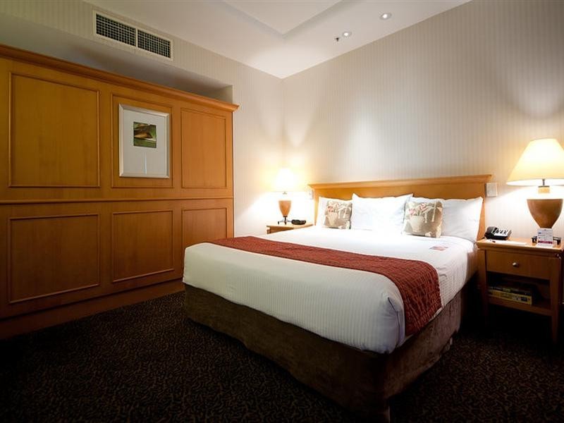 2801 Gold Coast Highway, Surfers Paradise QLD 4217