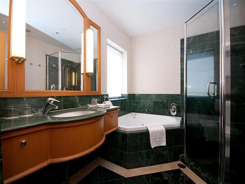 2801 Gold Coast Highway, Surfers Paradise QLD 4217