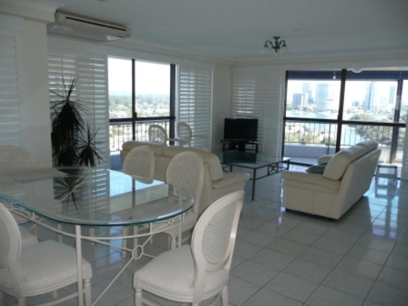 47/20 Commodore Drive, Surfers Paradise QLD 4217