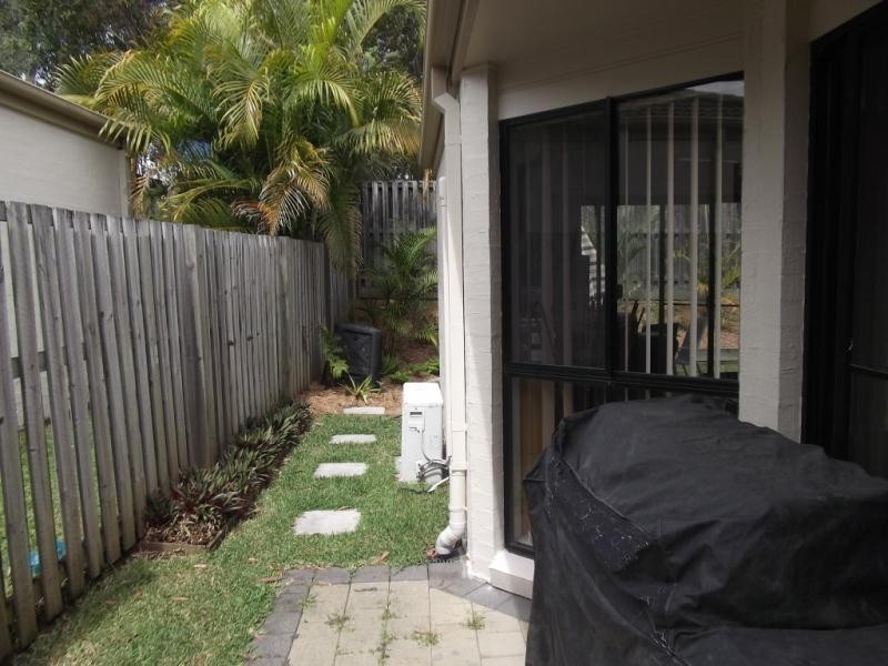 33/590 Pine Ridge Road, Coombabah QLD 4216