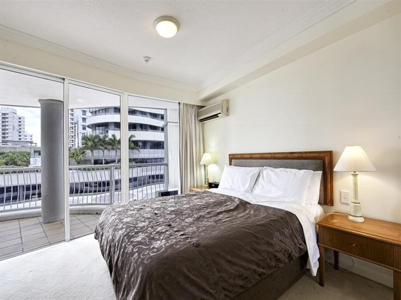 90 Surf Parade – The Phoenician East, Surfers Paradise QLD 4217