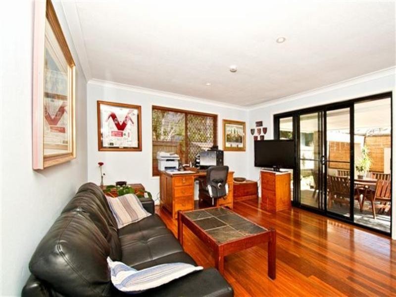 201 Heeb Street, Ashmore QLD 4214