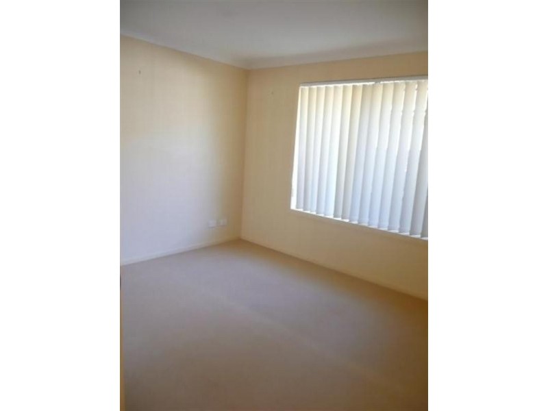 14 Lake Manchester, Logan Reserve QLD 4133
