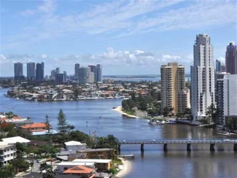 4 Wahroonga Place, Surfers Paradise QLD 4217