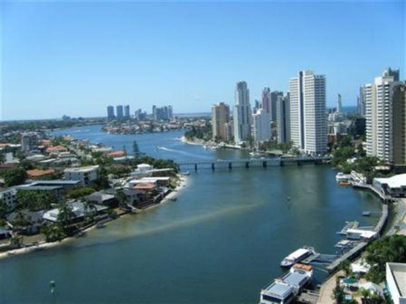 4 Wahroonga Place, Surfers Paradise QLD 4217