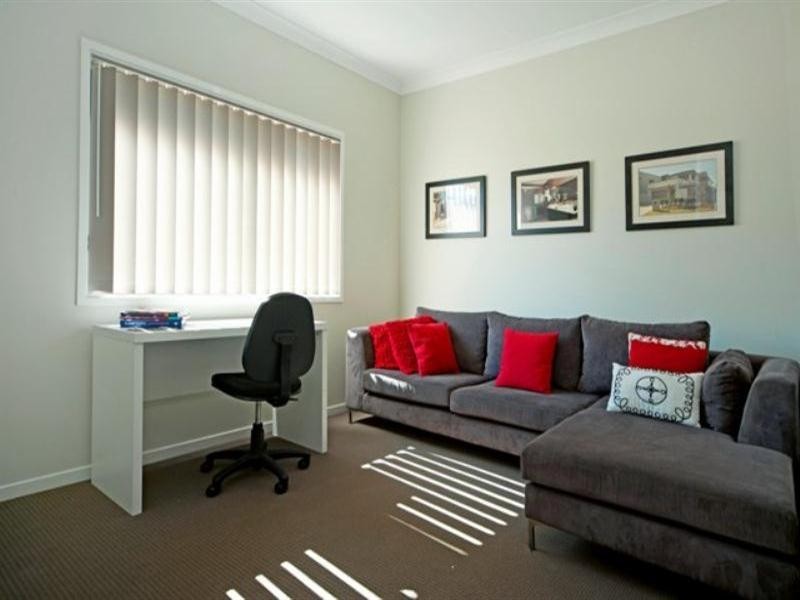 6 Elsy Court, Pimpama QLD 4209