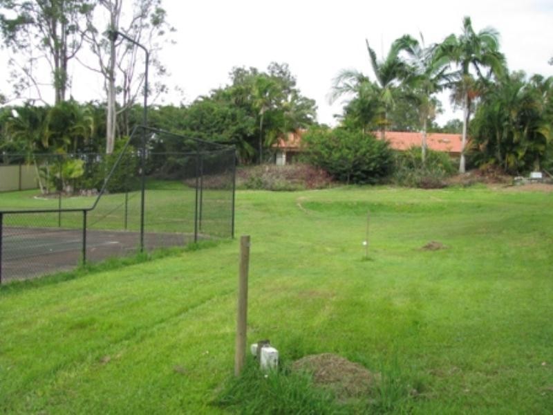 1 Derwent Avenue, Helensvale QLD 4212