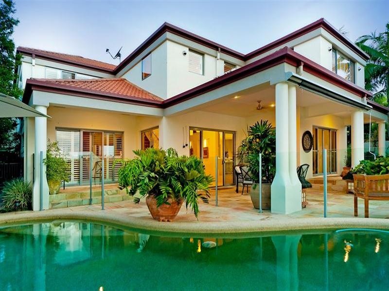 1050 Rosebank Way, Hope Island QLD 4212