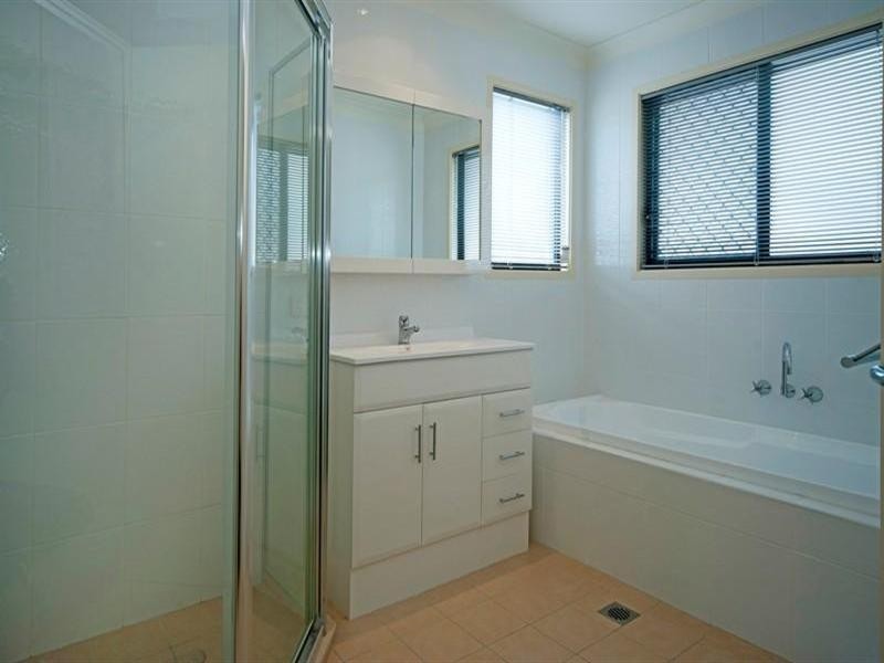 2 Yantara Close, Ormeau QLD 4208