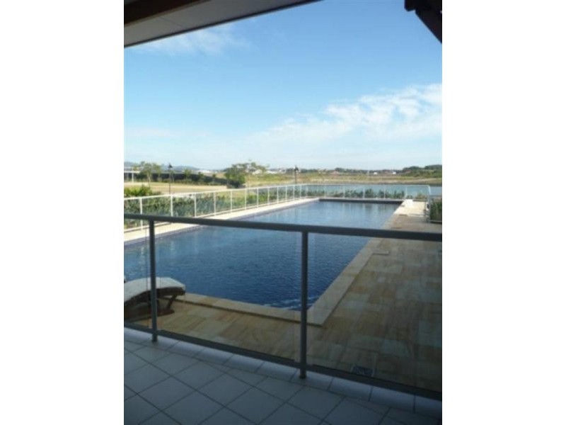 17 Galley Road, Hope Island QLD 4212