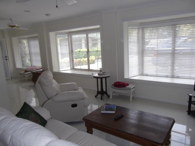 71 Marbella Drive, Benowa QLD 4217