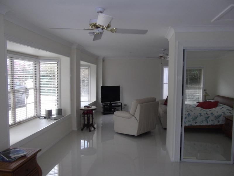 71 Marbella Drive, Benowa QLD 4217