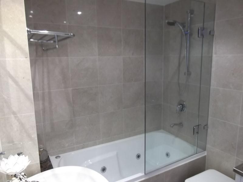 16b-114 Marine Parade, Southport QLD 4215