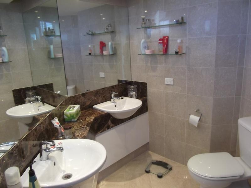 16b-114 Marine Parade, Southport QLD 4215