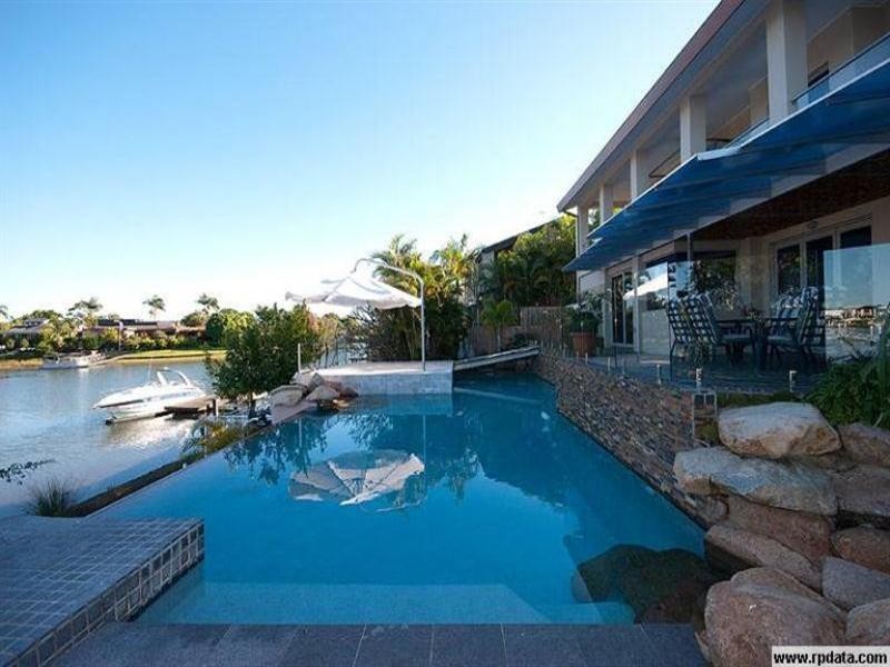62 Fitzwilliam Street, Carrara QLD 4211