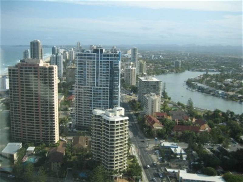 2206-9 Hamilton Avenue, Surfers Paradise QLD 4217
