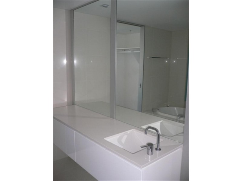 2206-9 Hamilton Avenue, Surfers Paradise QLD 4217