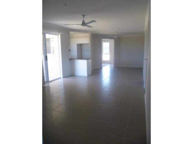 20 Grice Crescent, Ningi QLD 4511