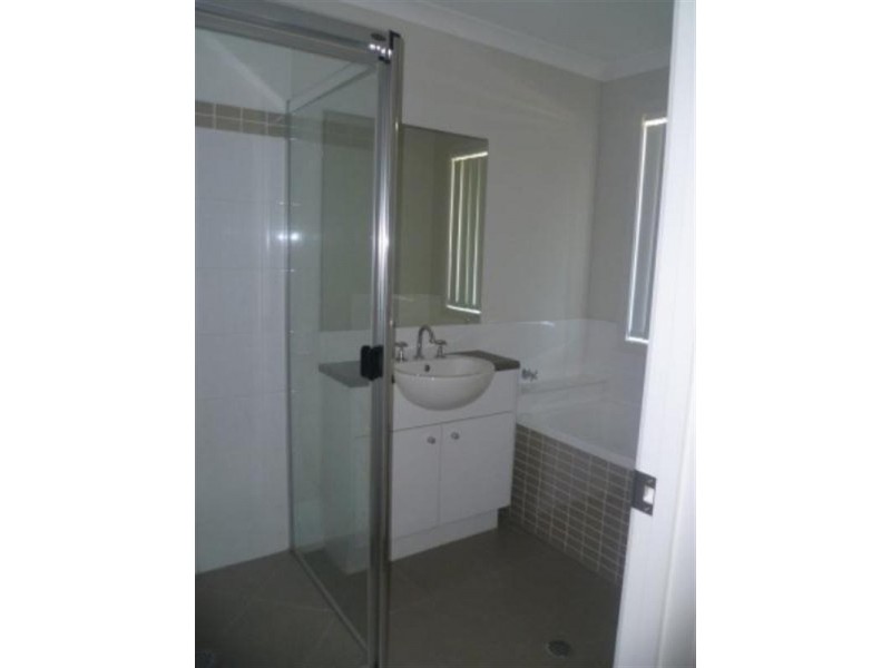 20 Grice Crescent, Ningi QLD 4511