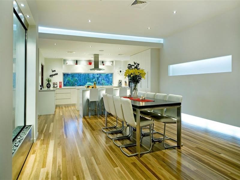 25 Clarence Drive, Helensvale QLD 4212