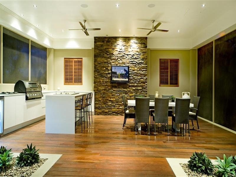 25 Clarence Drive, Helensvale QLD 4212