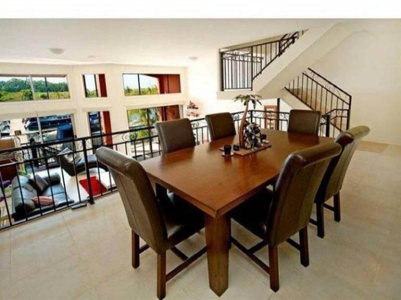 Hope Island QLD 4212