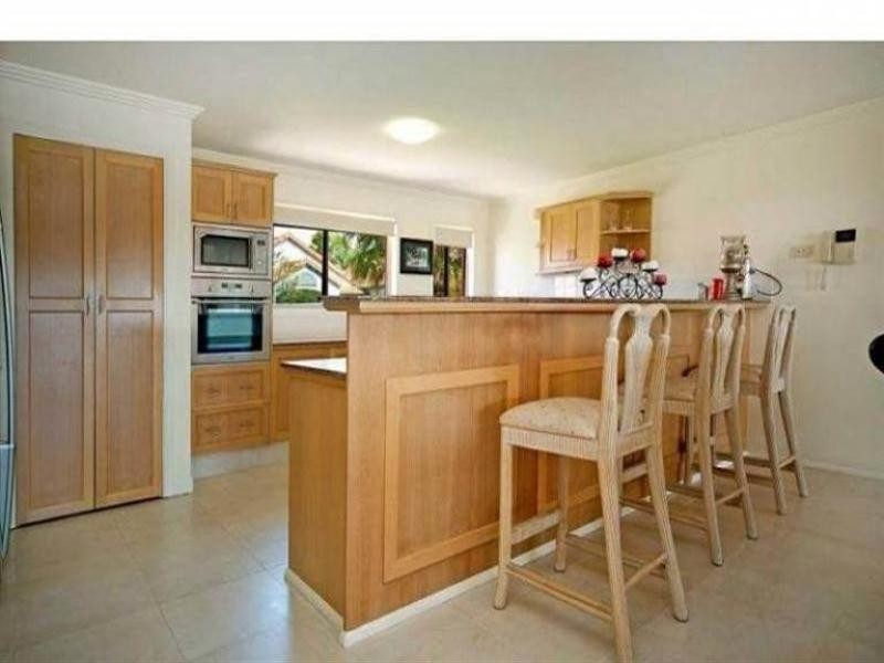 Hope Island QLD 4212