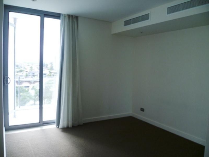 401-3018 Surfers Paradise Boulevard, Surfers Paradise QLD 4217