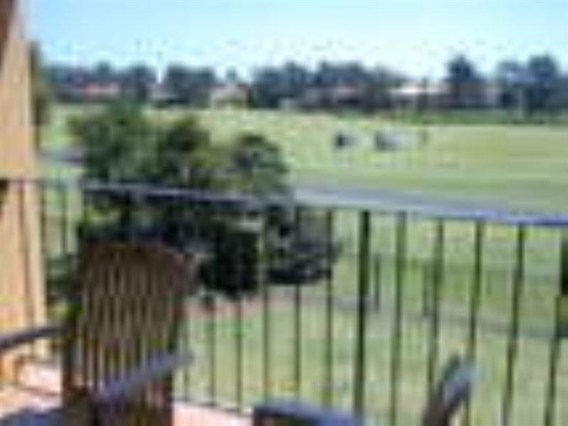 3247 The Palladian, Hope Island QLD 4212