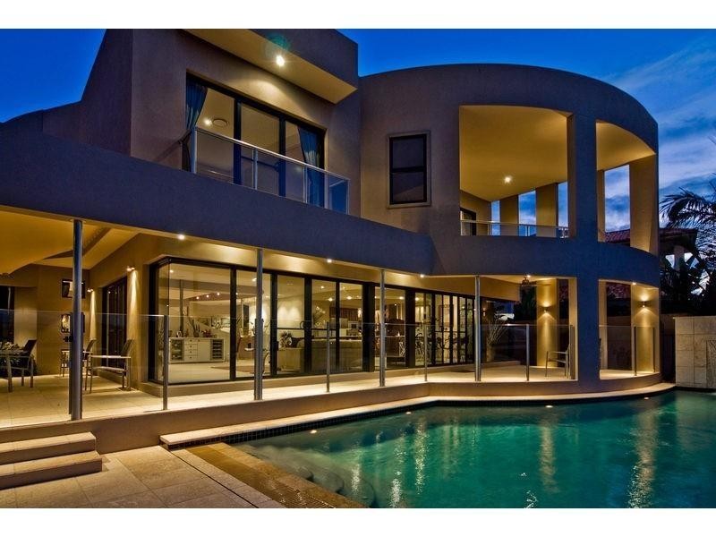 Hope Island QLD 4212