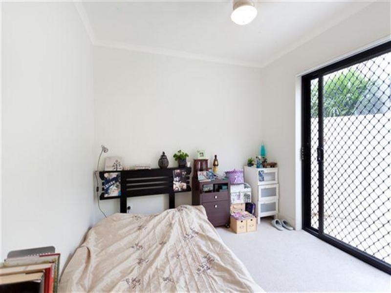 18 138 High Street, Southport QLD 4215