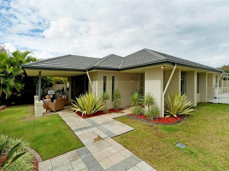 Hope Island QLD 4212