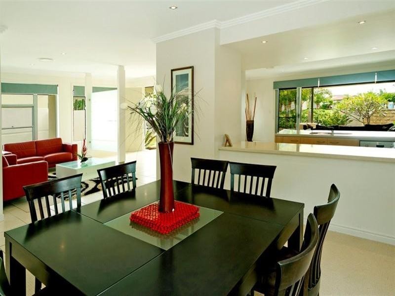 Hope Island QLD 4212