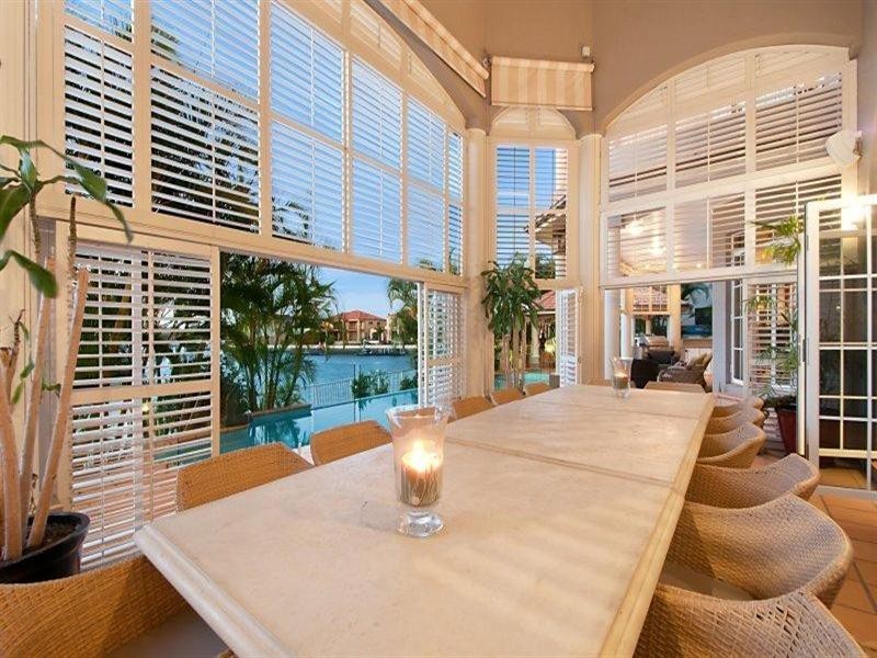 40 – 42 The Peninsula, Sovereign Islands QLD 4216