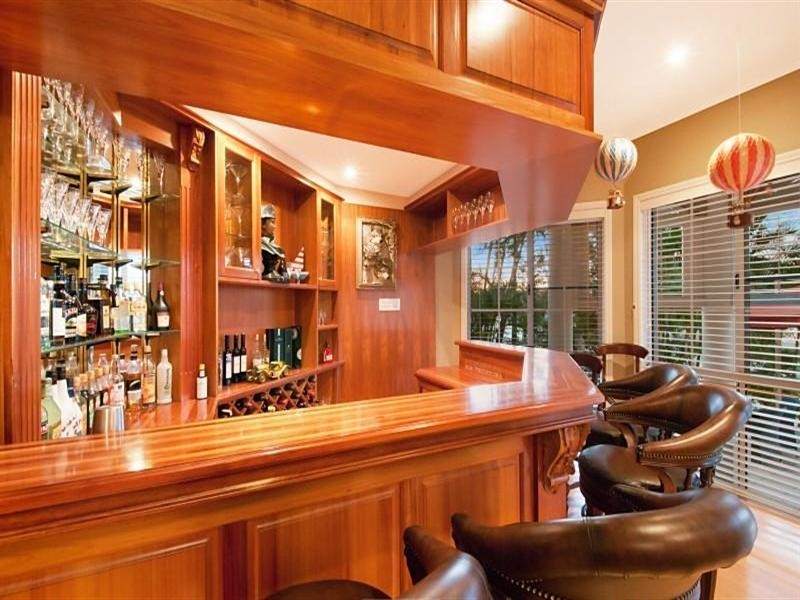 40 – 42 The Peninsula, Sovereign Islands QLD 4216