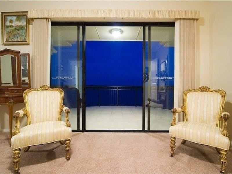 63 The Peninsula, Sovereign Islands QLD 4216