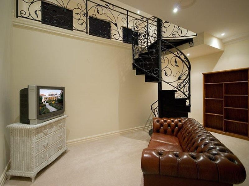 35 Brittanic Crescent, Sovereign Islands QLD 4216