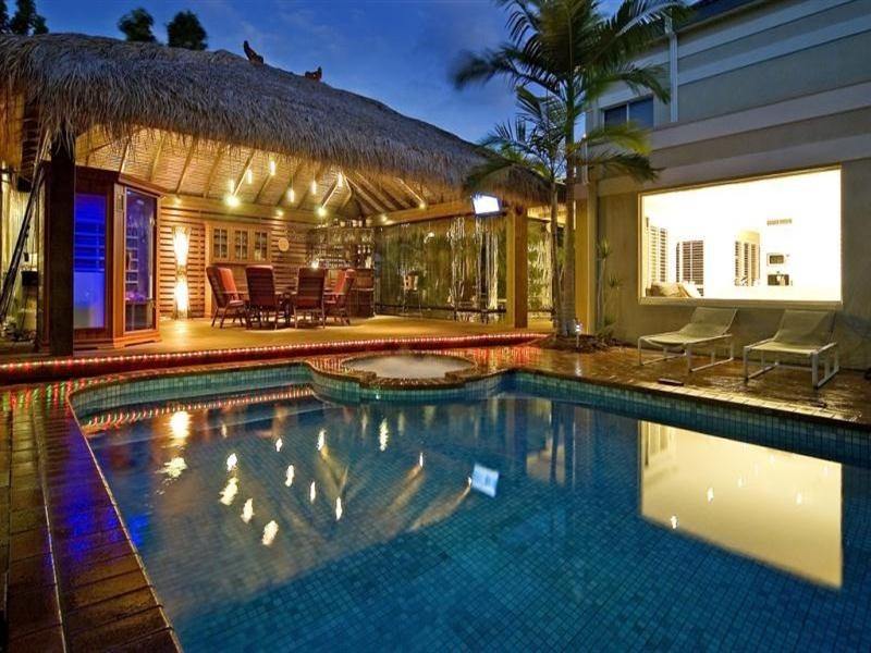 7073 Riverview Crescent, Sanctuary Cove QLD 4212