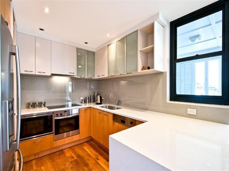 1-6 Trickett Street, Surfers Paradise QLD 4217