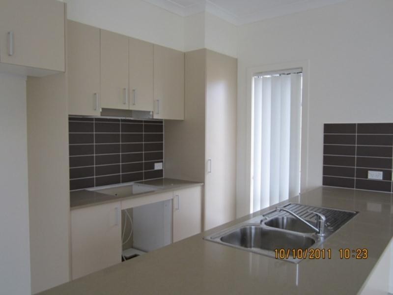 1 Francisca Drive, Augustine Heights QLD 4300