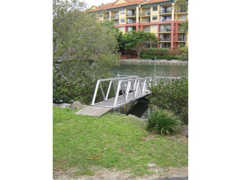 70 Remembrance Drive, Surfers Paradise QLD 4217