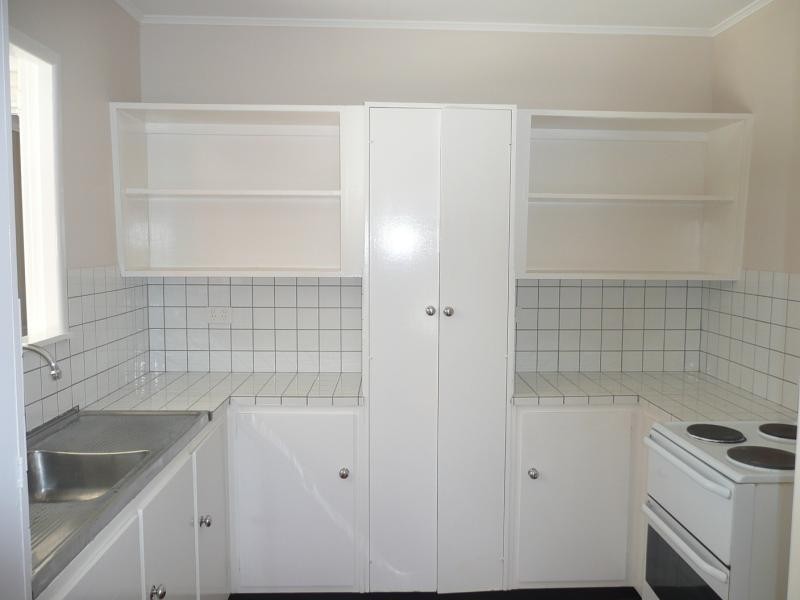 19 Norfolk Avenue, Surfers Paradise QLD 4217