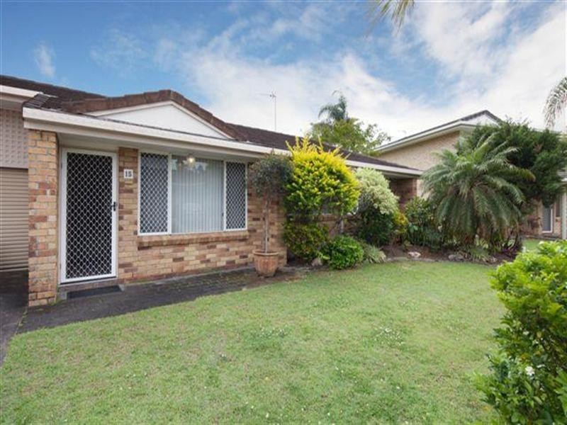 15/61 Edmund Rice Drive, Southport QLD 4215
