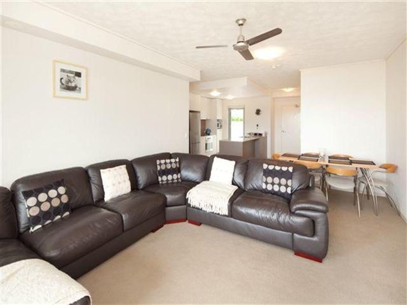 413/66 Sickle Avenue, Hope Island QLD 4212