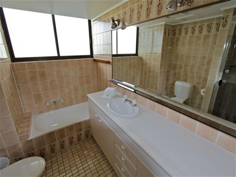 80 The Esplanade, Surfers Paradise QLD 4217